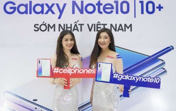 Galaxy Note 10/Note 10+ chính thức mở bán, người dùng xếp hàng từ giữa đêm