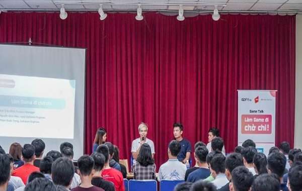 Đà Nẵng: VNG truyền cảm hứng về nghề lập trình game cho sinh viên CNTT