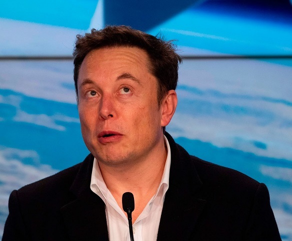 Elon Musk thúc đẩy dự án cấy chíp vào não người