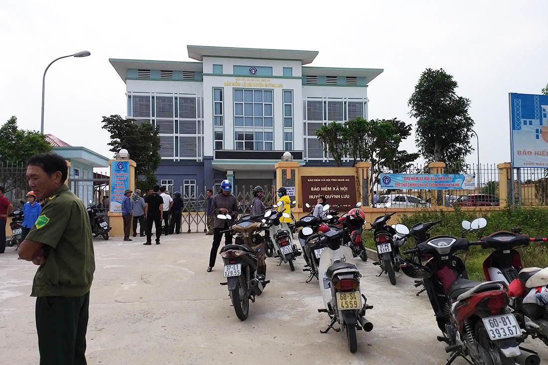 Nghi phạm giết bảo vệ BHXH ở Nghệ An đang bị thương