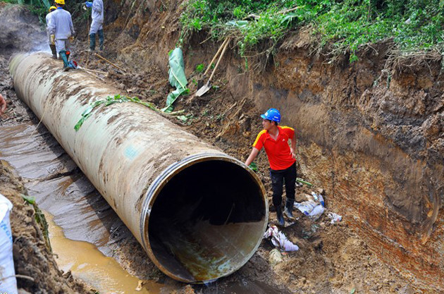 Viwasupco kinh doanh ra sao sau 21 lần vỡ đường ống nước và sự cố dầu?