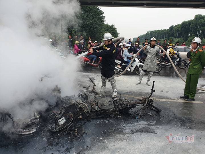 Danh tính nạn nhân bị ô tô Mercedes tông tử vong trên đường Lê Văn Lương