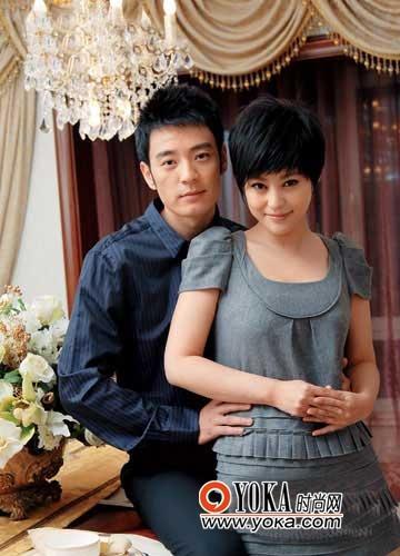‘Siêu vòng một’ Trung Quốc bỏ chồng thứ hai, cặp kè nhân tình mới