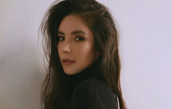 Kiwi Ngô Mai Trang làm album nhạc ngoại lời Việt, mời Quang Hà song ca
