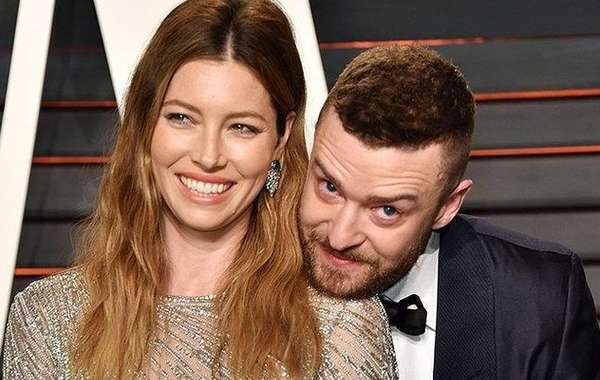 Justin Timberlake xin lỗi vợ vì dính tin đồn ngoại tình
