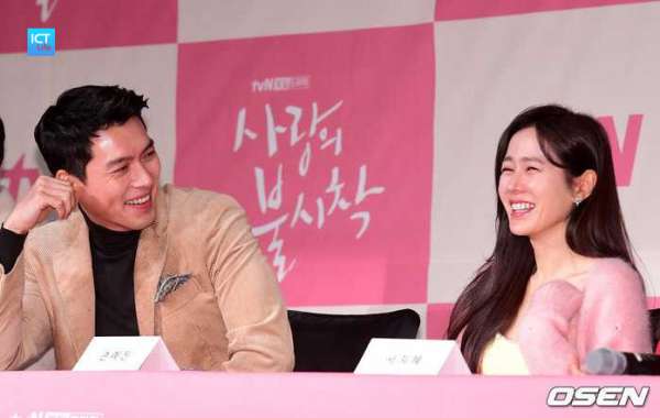 Hyun Bin - Son Ye Jin nói về tin hẹn hò, tiết lộ lý do đóng phim 'Crash Landing on You' tại họp báo