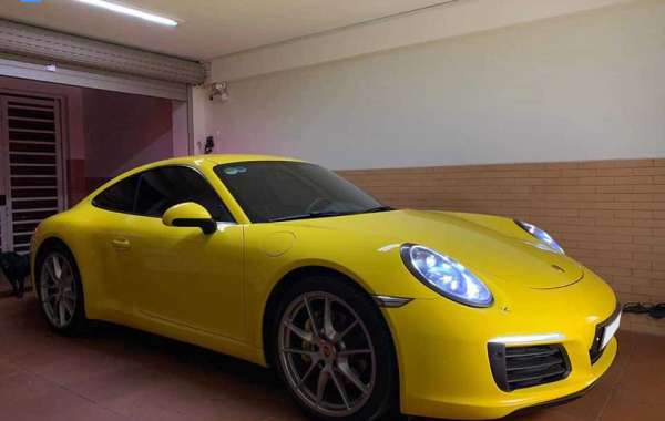 Porsche 911 2012 bán lại hơn 4,2 tỷ đồng, riêng tiền 'độ' đắt ngang một chiếc Kia Morning