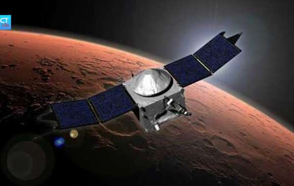 Elon Musk đưa 1 triệu người vào sao Hỏa năm 2050