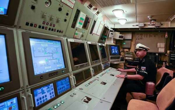 Tàu Nga diễn tập phóng tên lửa hành trình cực dũng mãnh trên biển