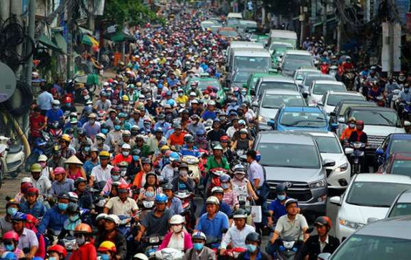 Cấm xe máy tại Việt Nam: Vấn đề của ùn tắc, ô nhiễm là quản lý thiếu hiệu quả và ý thức người tham gia giao thông