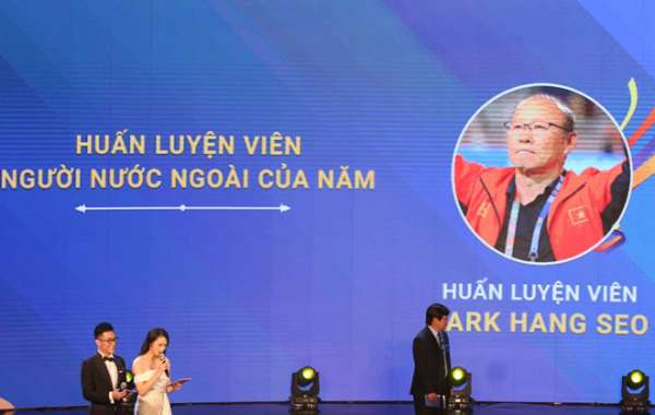 Thầy Park và U22 Việt Nam thắng lớn ở Cúp Chiến thắng