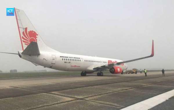 Máy bay Malaysia vừa rời sân bay Nội Bài đã phải quay đầu khẩn vì phát hiện nổ lốp