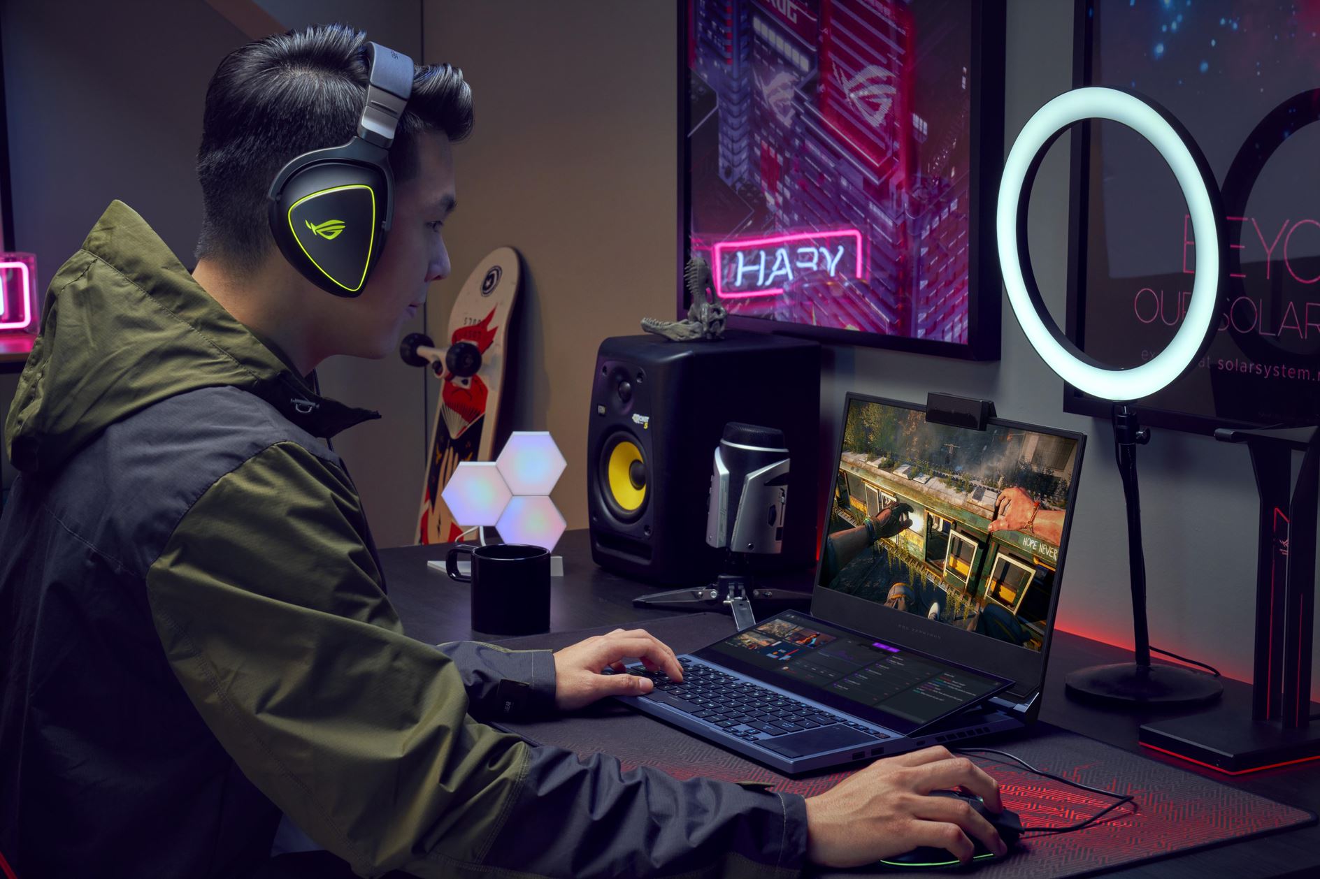 Asus ROG Zephyrus Duo ra mắt: Laptop gaming với hai màn hình, chip Intel Core thế hệ 10, giá từ 2999 USD - Ảnh 2.