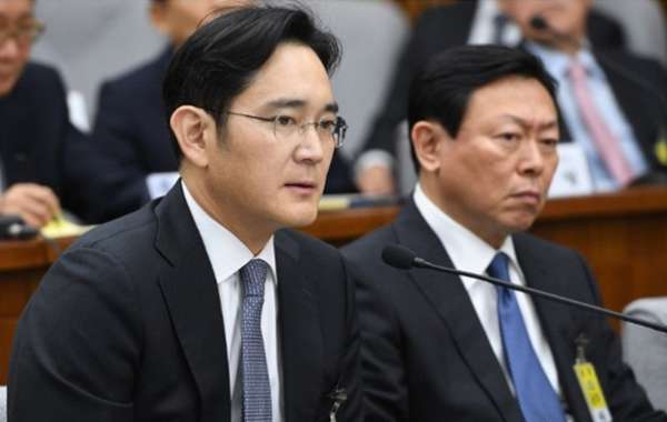 "Thái tử" Samsung bị triệu tập thẩm vấn, một lần nữa đối mặt với nguy cơ ngồi tù