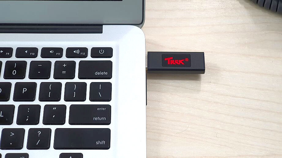 Trek Thumdrive Pro Metal – Đẳng cấp USB - Ảnh 2.
