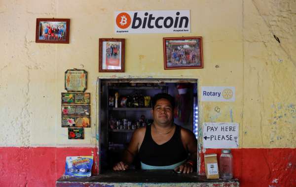 Làng chài nhỏ bên bờ biển ở El Salvador này đang hé lộ cái nhìn thoáng qua về một nền kinh tế tiền điện tử