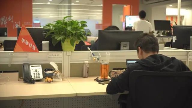 Chân dung lập trình viên giỏi nhất Trung Quốc: Cậu IT sở hữu số tài sản hơn 400 triệu USD chỉ nhờ viết code - Ảnh 4.